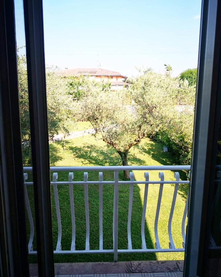 Casa Bella Pensionat Ponti sul Mincio Exteriör bild