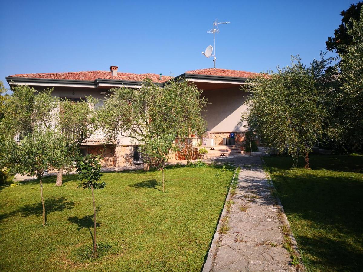 Casa Bella Pensionat Ponti sul Mincio Exteriör bild